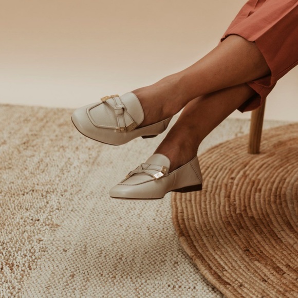 Michael Kors Ripley Loafer - Picture 2 of 14